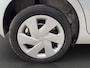 Toyota Aygo 1.0 69pk VVT-i x-play Automaat | Airco | Achteruitrijcamera | Parkeersensoren achter | Metallic lak | Elektrische spigels | Mulitmedia
