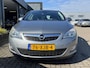 Opel Astra 1.4 Turbo Navi Edition 3 MND garantie incl. beurt-apk | Mooie budget auto met lage km stand en geheel dealer onderhouden voorzien van o.a. Trekhaak | Navigatie | Cruise Control en LMV