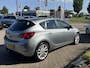 Opel Astra 1.4 Turbo Navi Edition 3 MND garantie incl. beurt-apk | Mooie budget auto met lage km stand en geheel dealer onderhouden voorzien van o.a. Trekhaak | Navigatie | Cruise Control en LMV
