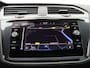 Volkswagen Tiguan 1.4 TSI eHybrid Elegance 245PK DSG Trekhaak, Parkeersensoren voor en achter, 18" LM Velgen, Side Assist, Stoel-Stuurverwarming, Elektr. Achterklep