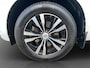 Volvo XC60 2.0 B5 Momentum Pro | Wegklapbare trekhaak | Camera | Stoelverwarming | Stuurverwarming | Adaptive cruise controle | Leder | Carplay | Full LED | Elektrische achterklep