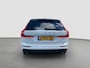 Volvo XC60 2.0 B5 Momentum Pro | Wegklapbare trekhaak | Camera | Stoelverwarming | Stuurverwarming | Adaptive cruise controle | Leder | Carplay | Full LED | Elektrische achterklep