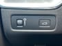 Volvo XC60 2.0 B5 Momentum Pro | Wegklapbare trekhaak | Camera | Stoelverwarming | Stuurverwarming | Adaptive cruise controle | Leder | Carplay | Full LED | Elektrische achterklep