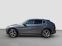 Alfa Romeo Stelvio 2.0 T 200pk AWD Super | 19'' velgen | Navigatie | Active suspension | Carplay | Elektrische stoelen | Adaptive crusie controle | Camera | Elektrische achterklep | Stoelgeheugen | Dodehoek detectie