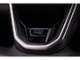 Volkswagen T-Roc 1.5 eTsi R-Line First Edition 150pk DSG Automaat, Trekhaak, Adaptive cruise control, Stoelverwarming, Stuurverwarming, Achteruitrijcamera, Matrix LED koplampen, Parkeersensoren, Navigatie, App-connect, Elektrische achterklep
