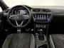 Volkswagen Tiguan 1.4 TSI eHybrid R-Line Business+ Plug-in Panoramadak, Camera, Virtual desk, Stoelverwarming, Keyless start, Head-up display, Elektrische achterklep