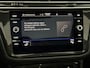 Volkswagen Tiguan 1.4 TSI eHybrid R-Line Business+ Plug-in Panoramadak, Camera, Virtual desk, Stoelverwarming, Keyless start, Head-up display, Elektrische achterklep