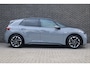 Volkswagen ID.3 204pk Pro Advantage 58 kWh | SoH 93% | Stoel/Stuurverwarming | Achteruitrijcamera | 18Velgen | All Season Banden