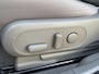 Hyundai Ioniq 5 Connect+ Limited 84 kWh / Fabrieksgarantie tot 06-2030 / SOH 99,1% / Warmtepomp CCS Snel laden / 1.600 kg Trekgewicht / Stoel en stuurverwarming / All Season Banden / Elektrische voorstoelen / Navigatie / Apple Carplay & Android Auto / Achteruitrijcamera / Rondom sensoren /