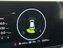 Hyundai Ioniq 5 Connect+ Limited 84 kWh / Fabrieksgarantie tot 06-2030 / SOH 99,1% / Warmtepomp CCS Snel laden / 1.600 kg Trekgewicht / Stoel en stuurverwarming / All Season Banden / Elektrische voorstoelen / Navigatie / Apple Carplay & Android Auto / Achteruitrijcamera / Rondom sensoren /