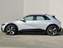 Hyundai Ioniq 5 Connect+ Limited 84 kWh / Fabrieksgarantie tot 06-2030 / SOH 99,1% / Warmtepomp CCS Snel laden / 1.600 kg Trekgewicht / Stoel en stuurverwarming / All Season Banden / Elektrische voorstoelen / Navigatie / Apple Carplay & Android Auto / Achteruitrijcamera / Rondom sensoren /