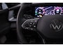 Volkswagen Tayron 1.5 eHybrid R-Line Edition 272pk DSG Automaat, Trekhaak, Panoramadak, Lederen bekleding, Stoelverwarming, Stuurverwarming, 360 camera, Harman-Kardon geluidsysteem, Parkeersensoren, Navigatie, App-connect
