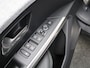 Peugeot 3008 1.6 plug-in Hybrid 195 GT 8 Jaar Garantie | 360* Graden Camera | Parkeersensoren Voor en Achter | Dodehoekbewaking | Stoelverwarming | Keyless | 19" Lichtmetalen Velgen | Adaptieve Cruise Control | Drive Assist | Apple Carplay/Android Auto