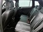 Volkswagen Tiguan 1.5 TSI R-Line Business Panoramadak / trekhaak / Camera