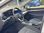 Volkswagen Golf 1.0 eTSI Life | Carplay/Android, Camera, Stoel+Stuurverw., LED, ACC | Winter Pakket |