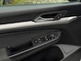 Volkswagen Golf 1.0 eTSI Life | Carplay/Android, Camera, Stoel+Stuurverw., LED, ACC | Winter Pakket |