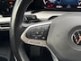 Volkswagen Golf 1.0 eTSI Life | Carplay/Android, Camera, Stoel+Stuurverw., LED, ACC | Winter Pakket |