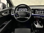 Audi Q4 e-tron 40 204pk 77 kWh | #RS-Leder | 96,7% SOH | 5x Q4 OP VOORRAAD! | ACC | Matrix-LED | Sfeerverlichting | 3 Zone Clima | Carplay | Getint Glas | Zwarte Hemelbekleding | Kieselgrau | Btw auto, 27150,= ex. | Bovag garantie. 4x Q4 op voorraad!