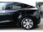 Tesla Model Y Long Range AWD 75 kWh / Trekhaak/ Panoramadak / SoH 92,9%