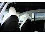 Tesla Model Y Long Range AWD 75 kWh / Trekhaak/ Panoramadak / SoH 92,9%