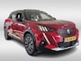 Peugeot e-2008 EV GT Pack 50 kWh 3-Fase | Panoramisch Schuifdak | Navigatie | Camera | Dode Hoek Bewaking |