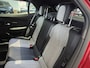 Peugeot e-2008 EV GT Pack 50 kWh 3-Fase | Panoramisch Schuifdak | Navigatie | Camera | Dode Hoek Bewaking |