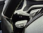 Peugeot e-2008 EV GT Pack 50 kWh 3-Fase | Panoramisch Schuifdak | Navigatie | Camera | Dode Hoek Bewaking |