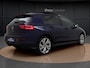 Volkswagen Golf 1.4 eHybrid GTE | Pano Dak | Trekhaak | Head-up Display | Camera | Side Assist | ACC | Stuur-/Stoelverwarming V+A | Leder | Elek. Stoel | Matrix LED | 18'' |