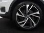 Volvo XC40 2.0 B3 Business Edition | SOH 90,7% | Panoramadak | Leder | Cruise control | Harman/Kardon | Stuur/stoel verwarming | Climate control | Carplay | Camera | Park assist | PHEV