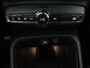 Volvo XC40 2.0 B3 Business Edition | SOH 90,7% | Panoramadak | Leder | Cruise control | Harman/Kardon | Stuur/stoel verwarming | Climate control | Carplay | Camera | Park assist | PHEV