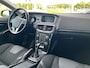 Volvo V40 2.0 T2 Nordic+ | Rijklaar incl garantie | Verwarmbaar voorruit LED koplampen Navigatie