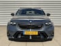 BMW M5 5-serie Touring | X-drive | 727PK | Carbon Keramische Remmen | Ultimate Package | Panoramadak I Individual Thunder Grey | Leder Merino | Bower & Wilkens Surround Sound System | Trekhaak