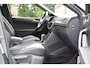 Volkswagen Tiguan Allspace 1.5 TSI 150PK R-Line Business 7p / 7 Persoons DSG Automaat | Org. NL | BOVAG Garantie | Trekhaak | R-Line | Lederen bekleding | Trailer Assist | Camera | Apple Carplay/Android Auto | Verwarmd stuurwiel | Verwarmde voorruit | Verwarmde stoelen |