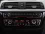 BMW 3-Serie 330e Centennial High Executive | SOH 86,6% | Cruise | Leder | Stoelverwarming | Climate control | Park assist | Navigatie | Bluetooth | Interieurverlichting