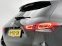 Mercedes-Benz GLA 200 AMG Line | Panorama schuifdak | Led verlichting | Parkeer pakket | spiegel pakket Inclusief 12 Maanden Garantie.