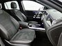 Mercedes-Benz GLA 200 AMG Line | Panorama schuifdak | Led verlichting | Parkeer pakket | spiegel pakket Inclusief 12 Maanden Garantie.