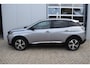 Peugeot 3008 1.6 HYbrid 180 Allure | NAVI | Camera | LED