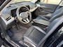 BMW iX1 XDrive30 67 kWh, harman kadon, panoramadak