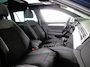 Volkswagen Passat Variant 1.5 TSI Elegance Business R 150PK | Automaat (DSG) | Panoramadak | Camera | Navigatie | 17 " Velgen + All Season | Half lederen interieur | Elek. Achterklep |