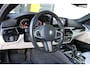 BMW 5-Serie Touring 520i High Executive Edition | Luxe ledere bekleding | Schuif-kanteldak | Elektrische achterklep | Keyless start |