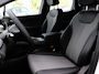 BYD Dolphin G 1.5L DM-i Comfort | 105km elektrisch | Panoramadak | 360 Camera | HUD | Stoel en Stuurverwarming |