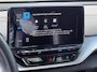 Volkswagen ID.4 Pro Performance 77 kWh 204PK / 481KM WLTP /  Glazen Dak / Led Matrix / Parkeersensoren V+A / 20'' LMV / VW
