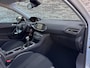 Peugeot 308 1.2 PureTech Style * PANORAMA DAK * CARPLAY * SPORT STOELEN *