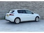 Peugeot 308 1.2 PureTech Style * PANORAMA DAK * CARPLAY * SPORT STOELEN *