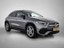 Mercedes-Benz GLA 250 e AMG Line Trekhaak | AMG Line | Night Pakket | Panorama Schuif-Kanteldak | Sfeerverlichting. Inclusief 24 maanden Mercedes-Benz Certified garantie voor Europa.