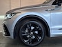 Volkswagen Tiguan 1.5 TSI R-Line Business Black Style Pano Trekhaak Camera 19''