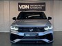 Volkswagen Tiguan 1.5 TSI R-Line Business Black Style Pano Trekhaak Camera 19''