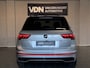 Volkswagen Tiguan 1.5 TSI R-Line Business Black Style Pano Trekhaak Camera 19''