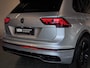 Volkswagen Tiguan 1.5 TSI R-Line Business Black Style Pano Trekhaak Camera 19''
