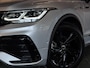 Volkswagen Tiguan 1.5 TSI R-Line Business Black Style Pano Trekhaak Camera 19''